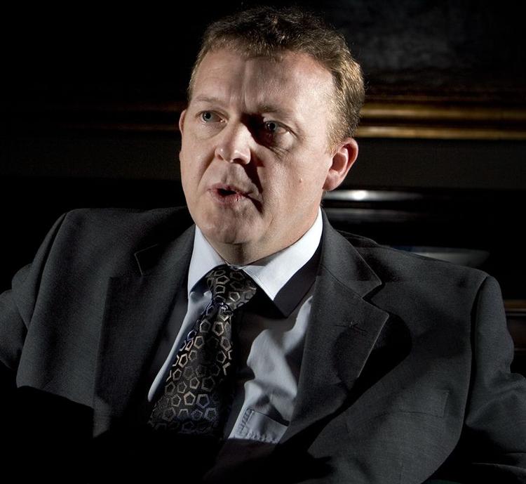 Lars Løkke Rasmussen (V) indrømmer, at der i øjeblikket er lidt »slør i regnestykket« omkring tildelingen af midler til kommunerne. 