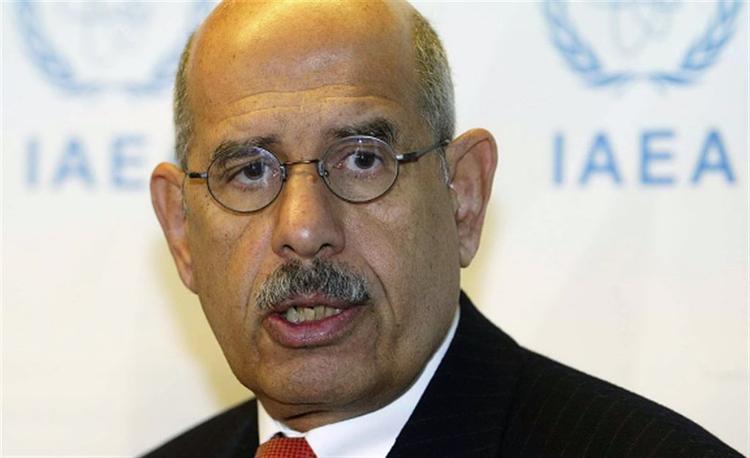 Lederen af IAEA, Mohamed ElBaradei, advarer mod atomspredning. 