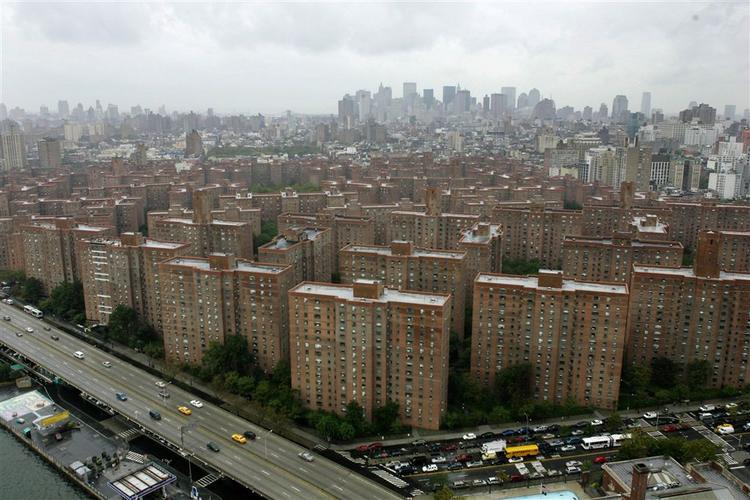 På billedet ses 25.000 menneskers boliger i New York, som nu er solgt til den højeste pris nogensinde i USA. 