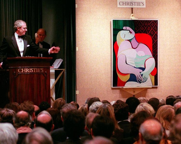 Picasso-maleriet 'Drømmen' har nu et hul på størrelse med en fem-krone. 