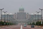 Smog fra Indonesien har også ramt nabolandene, her premierministerens palads tæt på den malaysiske hovedstad Kuala Lumpur. 