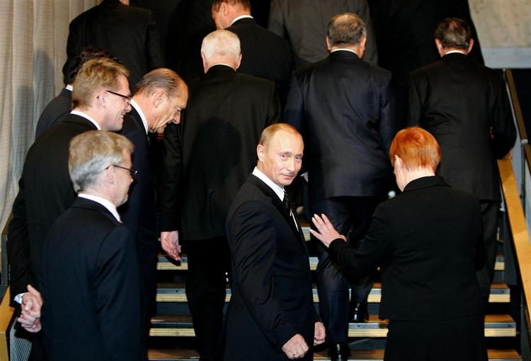 EU´s ledere forsøgte at tale med en stemme til Putin, men lige under overfladen lurede flere forskellige dagsordener. 