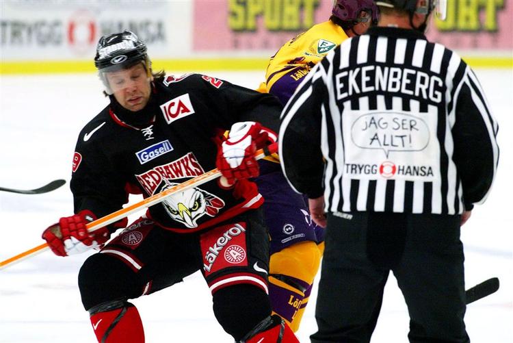 Malmø Redhawks har været uden danske spillere, siden Kim Staal forlod klubben i sommer. En samarbejdsaftale med danske klubber skal sikre, at Malmø igen får danske spillere i Redhawks-trøjen. 