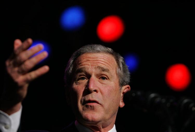 Bush er klar over at situationen i Irak ikke går efter planen. Derfor skal der nu ændres strategi. 