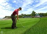 Smukt ser det ud på greenen klar til tee-off, men det er stadigvæk utroligt nemt at spille golf i  Tiger Woods 06 . Det bedste nye er muligheden for at spille golf i forskellige tidsperioder. 