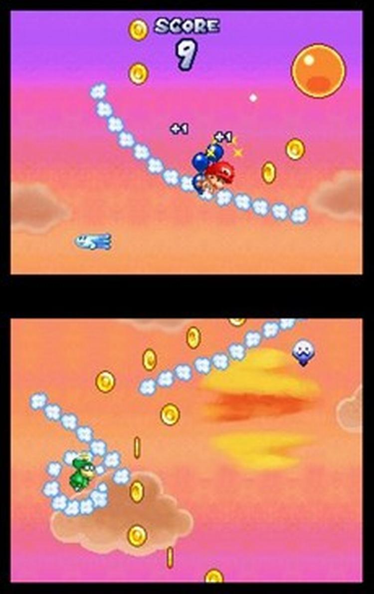 For at styre dinosauren Yoshi igennem banerne i  Touch &amp;amp; Go  skal der tegnes platforme af skyer, mens man kanøfler fjender ved at spytte med æg. Igen en interessant idé i teorien, men mangler praktisk indhold. 