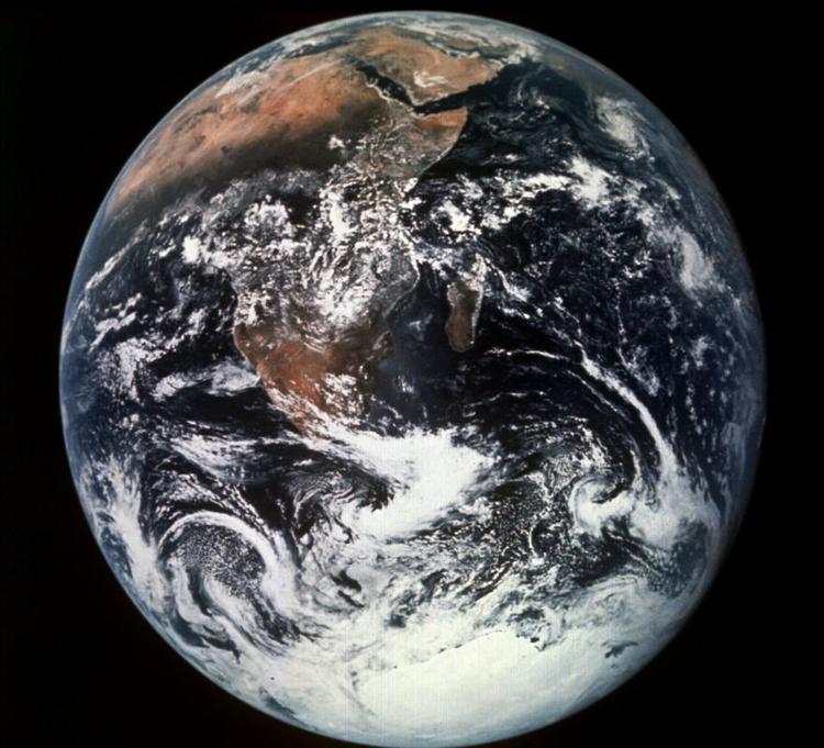 I hvilken retning ligger Mekka, hvis man opholder sig i rummet? En ny bog for muslimske astronauter giver svaret. 