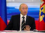 Putin svarer spørgsmål fra borgerne i en direkte tv-udsendelse. 