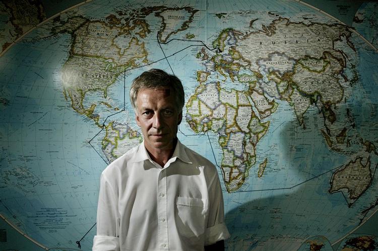 Dansk ekspeditionsfond ændrer kurs. De tør ikke lade 'Vædderen' anløbe Honiara. 