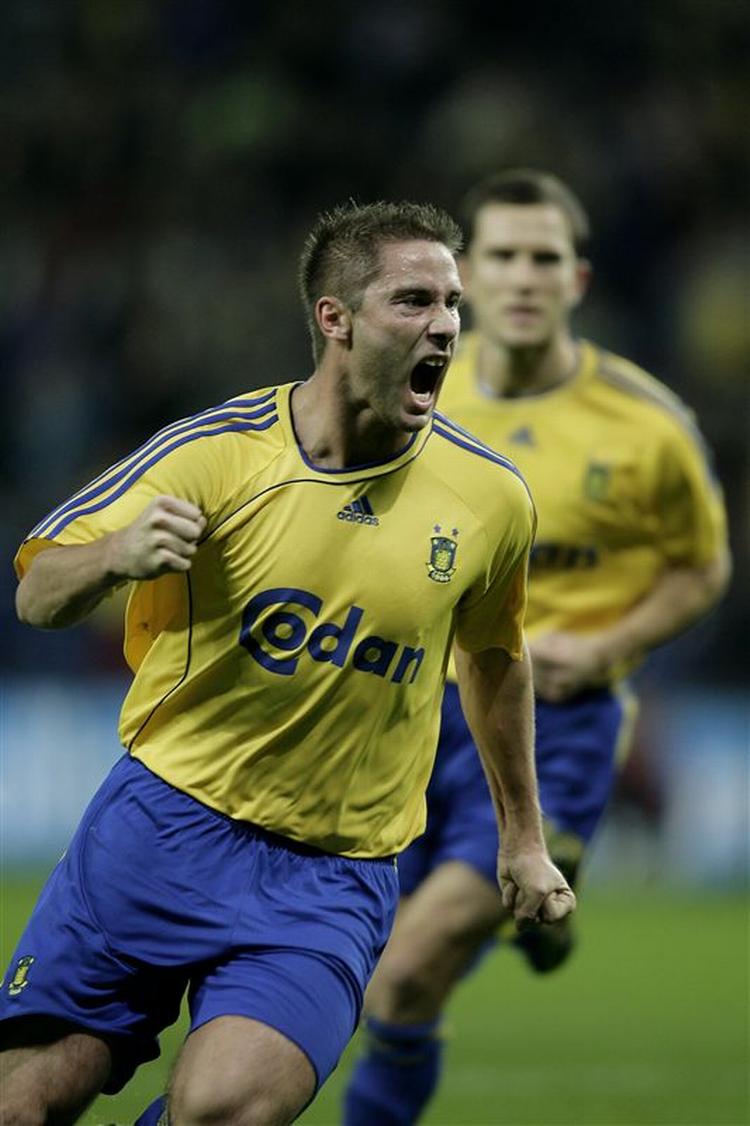 Fornyligt besluttede Brøndby at tilknytte læge Ejlif Larsen til klubben, nu er kiropraktor Johannes Breum også blevet tilknyttet. 