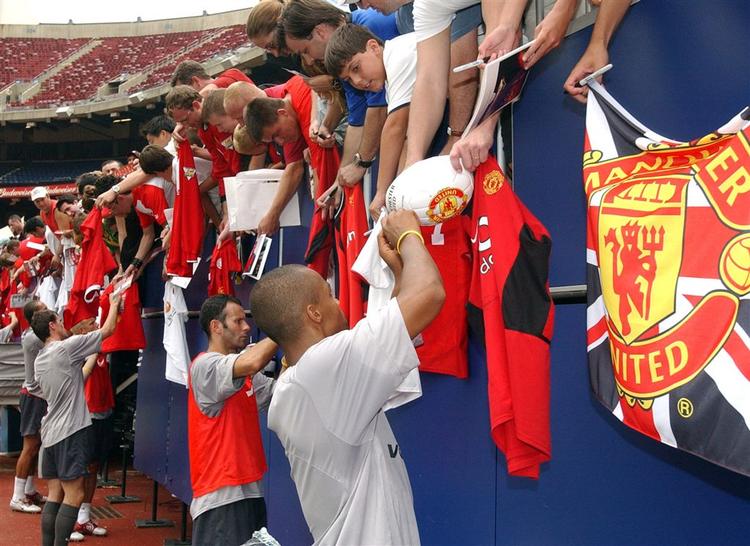 Manchester United kommer til københavn sammen med 4100 engelske fans. 