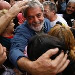 Lula fortsætter som præsident i Brasilien. Han fik over 60 procent af stemmerne. 
