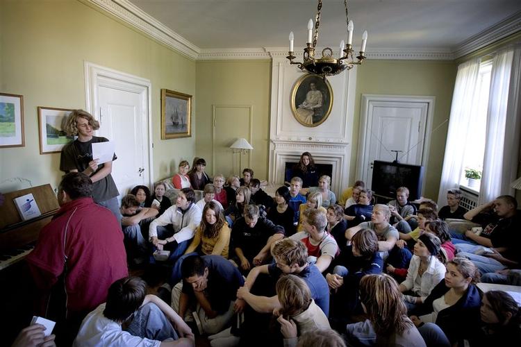 Efterskoler er en god forretning for kommunerne - de sparer penge til undervisning, fordi staten overtager dem. Her er det Baunehøj efterskole. 