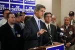Senator John Kerry undskylder nu udtalelser om Irak-krigen. 