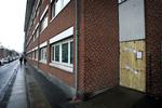 Fodgænger tæt på at blive ramt af bombe, der raserede indgangen til Skat-kontor. 