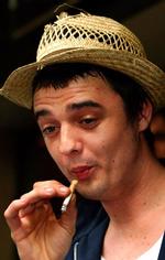 Peter Doherty - Yui Mok