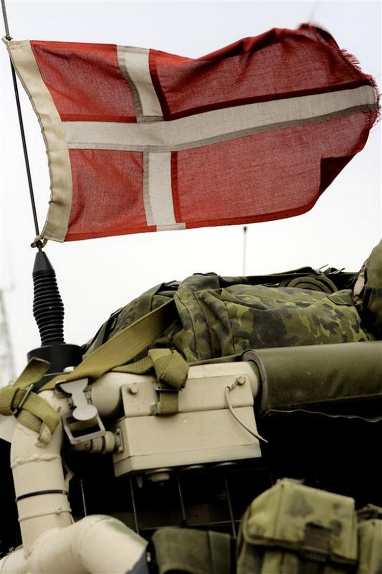 De danske tropper i Irak har igen været under beskydning flere gange i weekenden. Ingen er kommet til skade. 