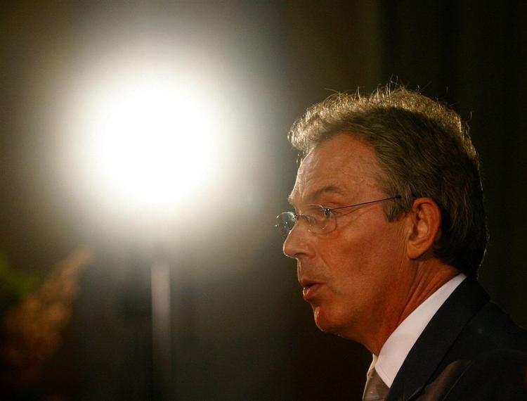 Alle må deltage i Mellemøst-freden, finder Tony Blair. 
