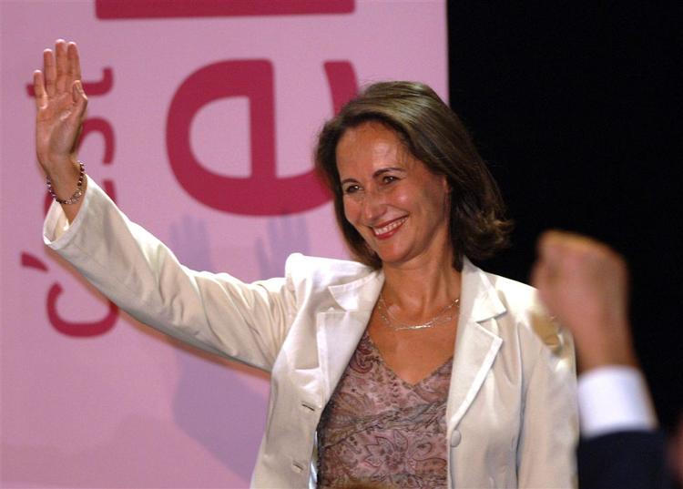 Ségolène Royal bekendtgjorde sin kandidatur til præsidentposten 29. september. 