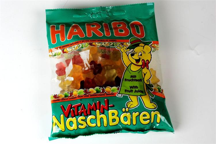 Især slik fra Tyskland og Sverige bliver solgt ulovligt i danske kiosker. 