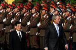 Præsident George Bush søger fælles front over for Nordkorea. 