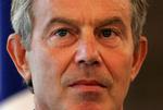 Den britiske premierminister Tony Blair er igen under pres i Irak-krigen. Selv afviser han at have givet indrømmelser i et tv-interview. 