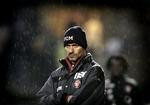 Det er ikke til at se på dette arkivfoto, men Erik Rasmussen var en yderst tilfreds mand efter midtjydernes 2-2 resultat i dagens kamp mod FCK i Parken. 