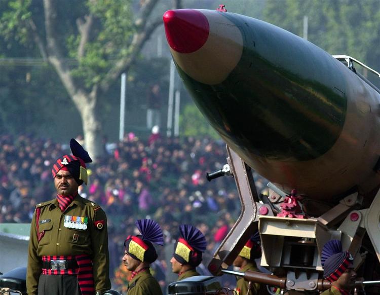 Indien affyrede succesfuldt et missil, der er i stand til at bære atomhoveder. 