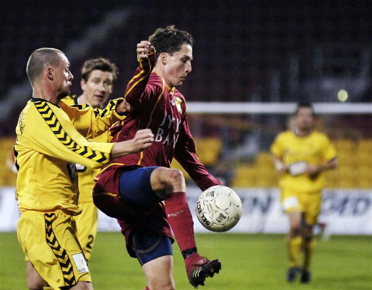 FC Nordsjælland havde ingen problemer med de gule fra Horsens. Hjemme i Farum Park blev det til en sikker sejr på 4-0 