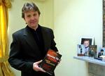 Den tidligere russiske oberst i den russiske efterretningstjeneste, Aleksander Litvinenko,er den seneste af en række kritikere af Rusland og landets præsident, Putin, der er blevet udsat for giftattentater. 