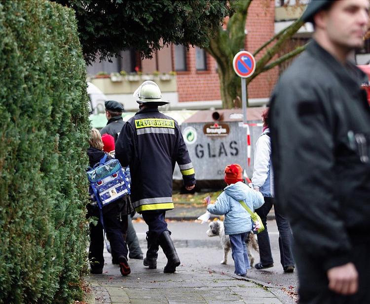 Den 18-årige mand, der i går skød om sig på sin gamle skole i Tyskland, begik selvmord. 