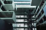 IT Universitetet er flyttet ind i bygninger til 350 millioner kroner. Men ansøgerne holder sig væk. 