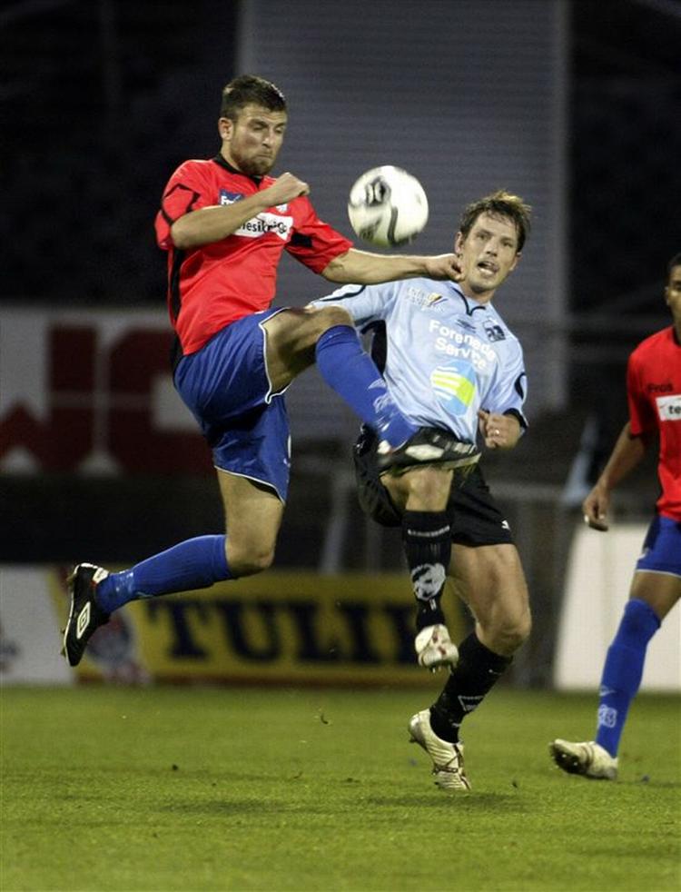 John Sandberg (til højre, her fra en tidligere kamp), spillede sin sidste SAS Liga-kamp i søndagens opgør mod FCK. 