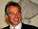 Den britiske premierminister Tony Blair skal både møde statsministeren og socialdemokraternes formand Helle Thorning-Schmidt under sit besøg i Danmark. 