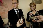 Den svenske migrationsminister, Tobias Billström, besøgte i dag den danske integrationsminister Rikke Hvilshøj for blandt andet at drøfte problemer med indvandrere, der bosætter sig i Sverige, fordi de ikke kan få opholdstilladelse i Danmark. 
