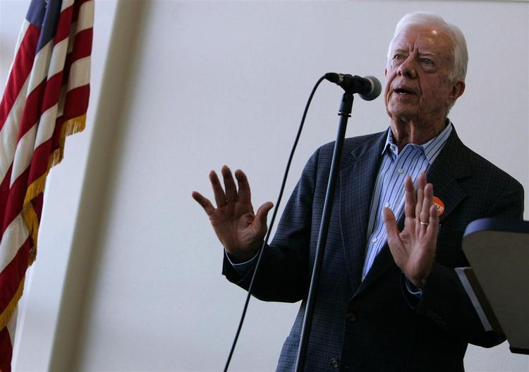 Den tidligere præsident Jimmy Carter spår, at beslutningen om at invadere Irak vil gå over i historien som en gigantisk fejltagelse. 