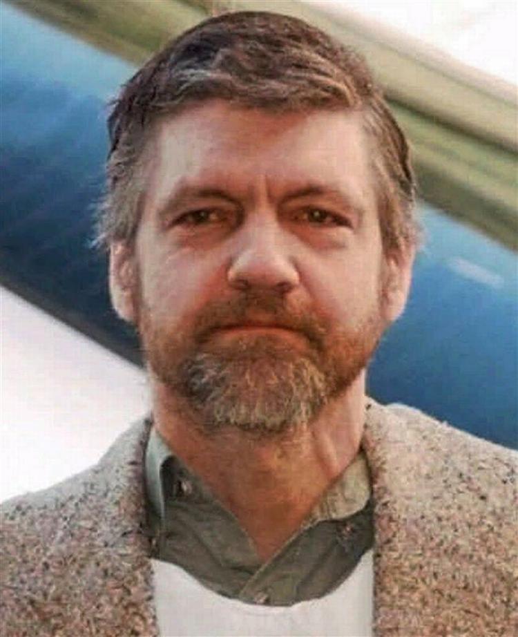 I 17 år skabte og sprængte 'The Unabomber' en række bomber, der kostede tre livet og sårede 23 i USA. 