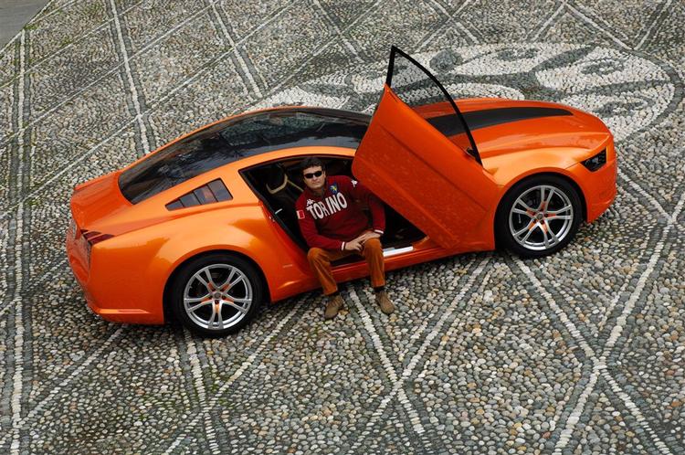 Ny stil for amerikanske Ford Mustang - takket være italiensk design. 