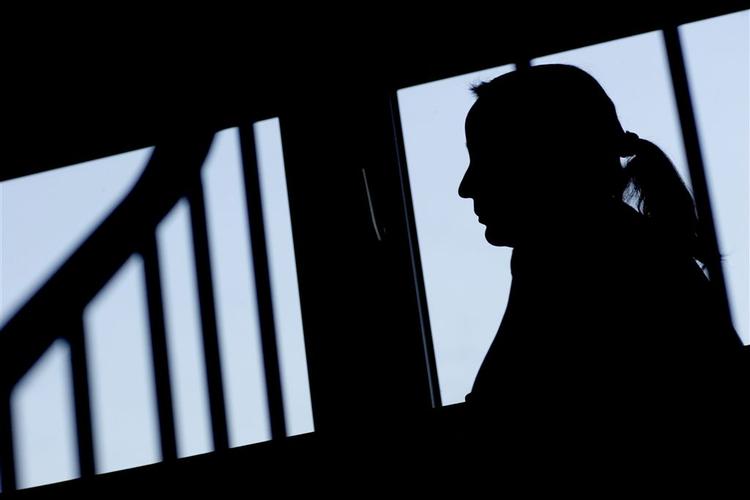 I dag får omkring 7.000 patienter den farlige blanding med både antipsykotiske midler og nervemedicin på samme tid. 