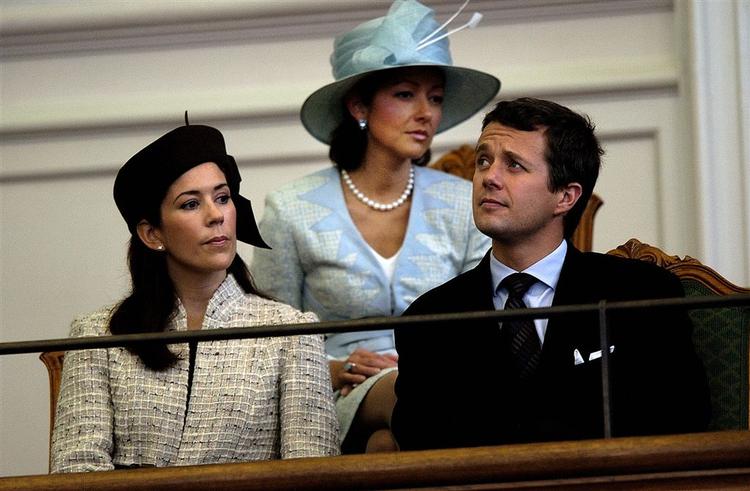 Alexandra fik et hus efter eget valg at bo i, da hun blev skilt fra prins Joachim. Det vilkår er nu fjernet i ny ægtepagt mellem kronprinsse Mary og kronprins Frederik. 