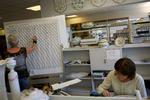 Lean management er også indført på Royal Copenhagen porcelænsfabrik i Glostrup. Store tavler, hvor man kan følge produkterne og hvem der er ansvarlige for hvad, er en væsenlig del af lean. 