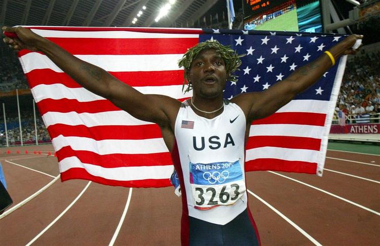 Efter at være blevet udelukket for al atletik i otte år pga. doping har sprinteren Justin Gatlin kastet sig over en karriere som receiver i NFL. 