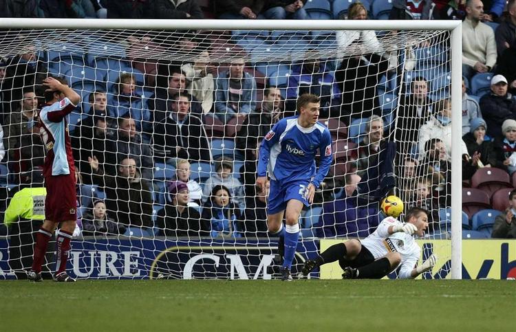 Her scorer Nicklas  Bendtner i sidste weekends kamp mod Burnley. Og i dag gjorde angriberen det altså igen. 