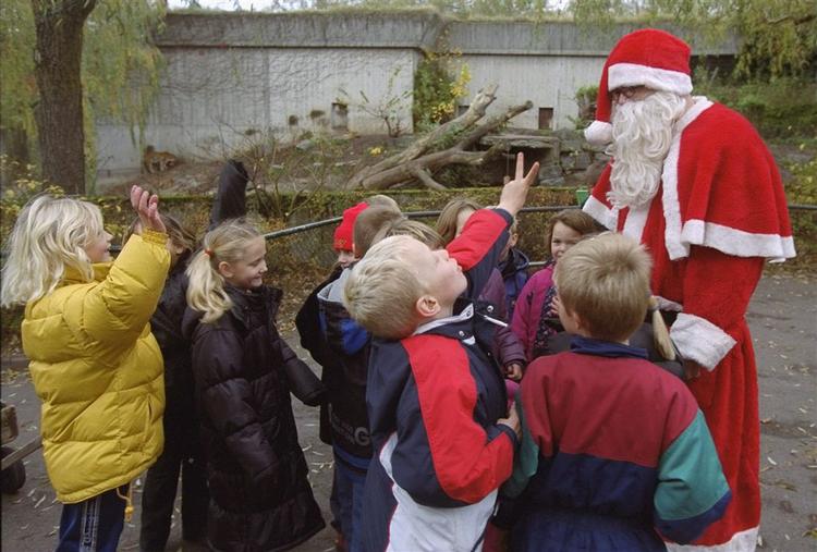 Nogle gange opfordrer forældre endda børnene til at hive julemanden i skægget, fortæller oldermanden i Dansk Julemands Laug. 
