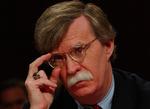 USA's FN-ambassadør John Bolton træder tilbage efter pres fra flere senatorer. 
