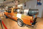En gammel VW Caddy pickup med jetmotor på ladet - hverdagskost på Essen Motor Show. Foto: United Pictures 