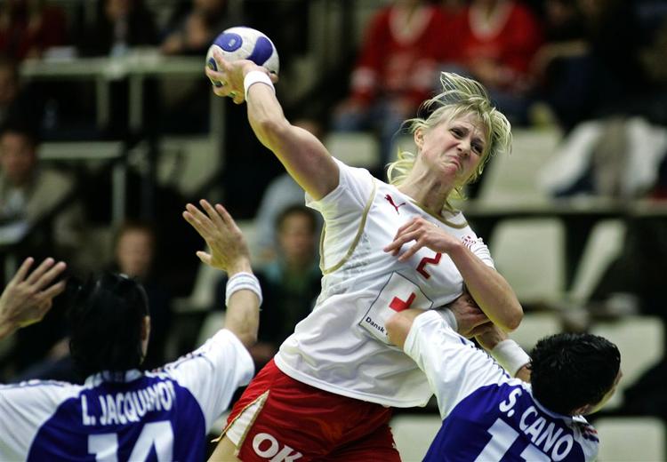 De danske skytter fik spillet Frankrigs målvogter varm, og det blev fatalt, mener landstræner Brian Lyngholm. 