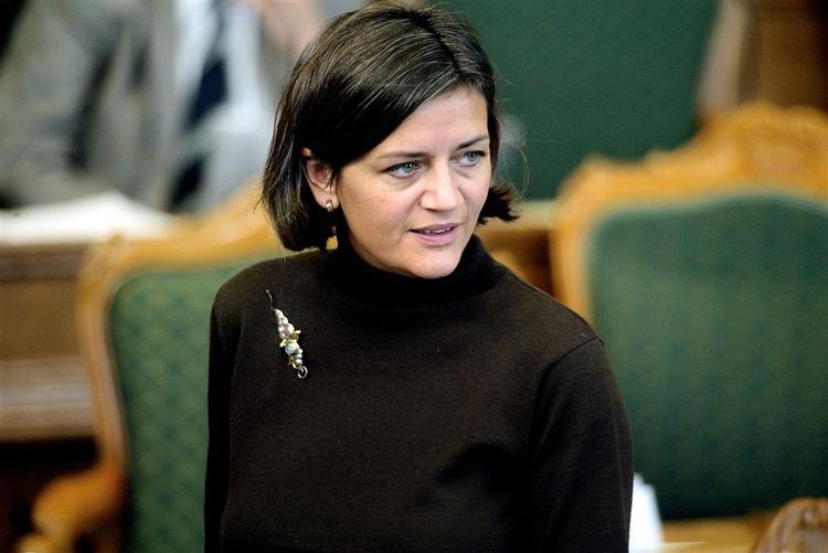 Margrethe Vestager mener, at SF er så fascineret af udsigten til ministerposter at partiet giver køb på vigtige mærkesager. 