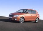 Den nye Skoda Fabia har lånt stiltræk fra Roomster - især i fronten. Foto: Skoda 