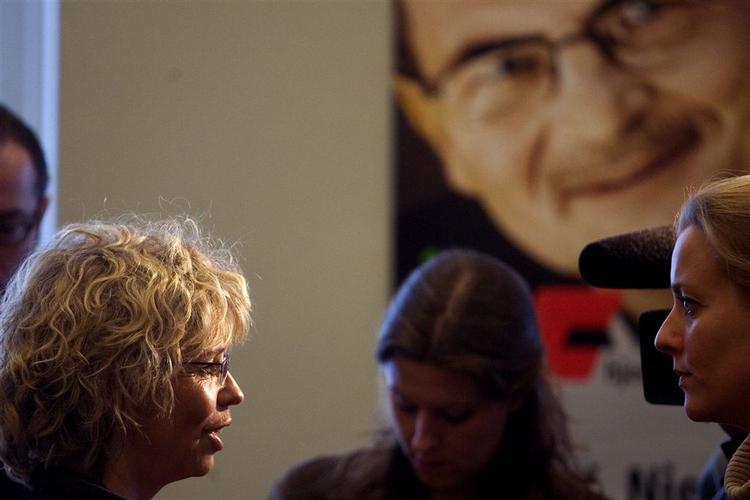Anne Baastrup frygter uroligheder omkring Ungdomshuset. 